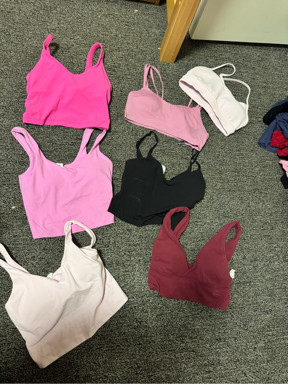 lululemon tops/bras/tanks bundle